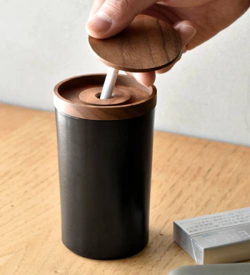 おしゃれな蓋付き灰皿11