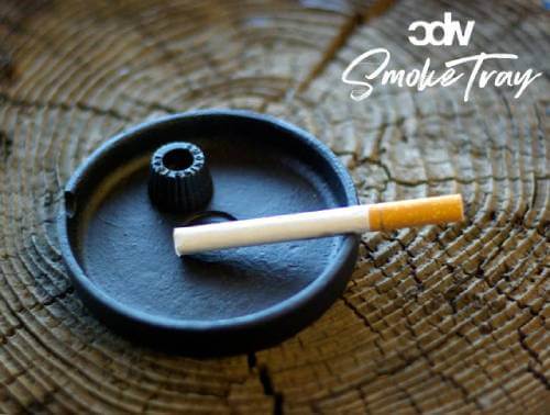 卓上灰皿の素材