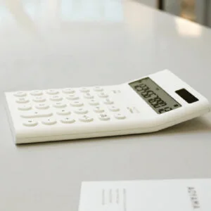 おしゃれな電卓のおすすめ15選。かわいいデザインからかっこいい電卓まで