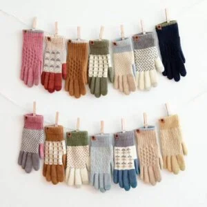 【2025年版】おしゃれなスマホ対応手袋のおすすめ11選。メンズからレディースまで 【2025年版】おしゃれなスマホ対応手袋のおすすめ11選。メンズからレディースまで