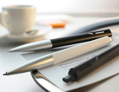 おしゃれなボールペンのおすすめ16選。かわいいデザインからシンプル・かっこいい高級ボールペンまで