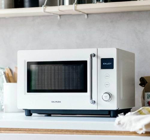 【2026年版】おしゃれな電子レンジのおすすめ17選。シンプルなオーブンレンジからかわいい単機能レンジまで