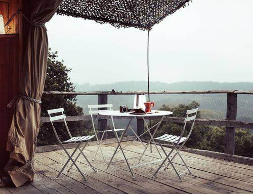 おしゃれなガーデンチェア1