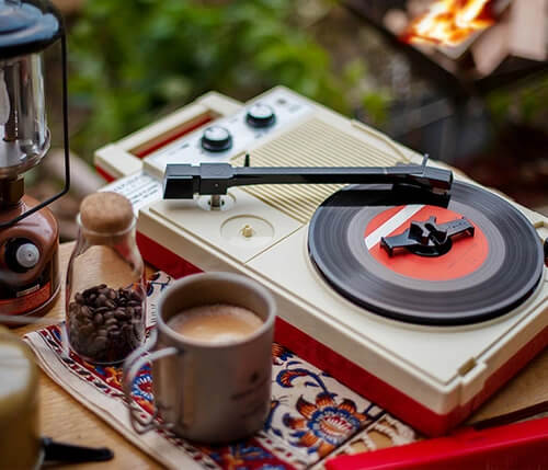 おしゃれなレコードプレーヤー5